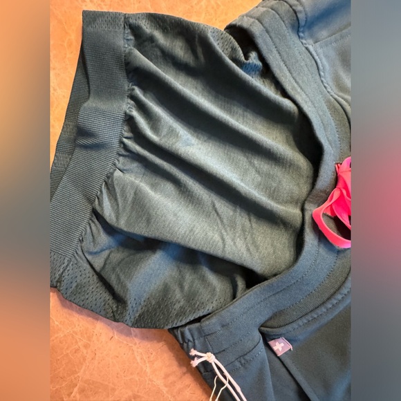 W_ZAMORA TALL MATERNITY XXS
JOGGER - Picture 3 of 5